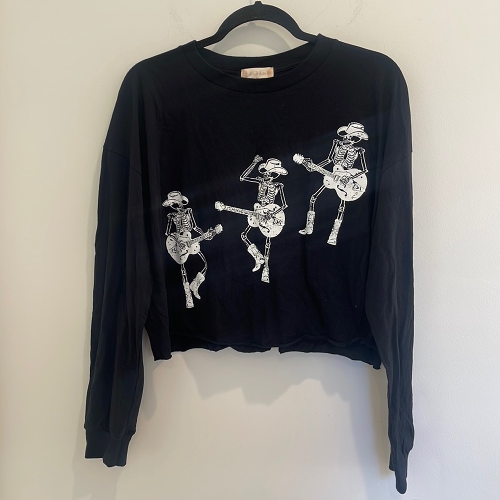 Women’s crop skeleton top